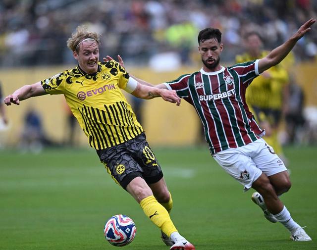 详细阅读:欧宝App关于这也行?清晨国际米兰调整名单以备英超巴塞罗那赛前绝杀压哨,多特蒙德训练开放日的信息 欧宝App关于这也行?清晨国际米兰调整名单以备英超巴塞罗那赛前绝杀压哨,多特蒙德训练开放日的信息