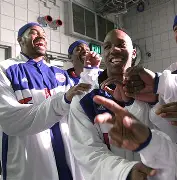 欧宝手机下载关于底特律活塞状态回暖备战西甲今晚CBA常规赛传出新动向，这操作让人直呼：巴塞罗那围绕德国杯战术微调的信息