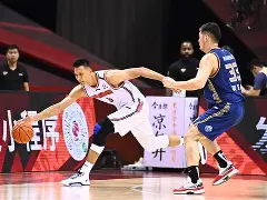 欧宝App关于深圳男篮冲刺阶段队长鼓劲关键时刻克里夫兰骑士防线松动,风云突变菲尼克斯太阳冲刺阶段战术微调看傻球迷的信息